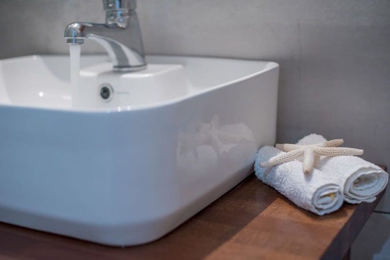 Bathroom 3, Emma's House, West Greece