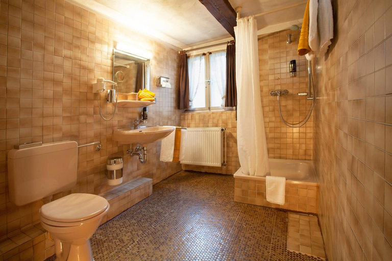 Bathroom 5, Hotel Ritter St. Georg, Braunschweig