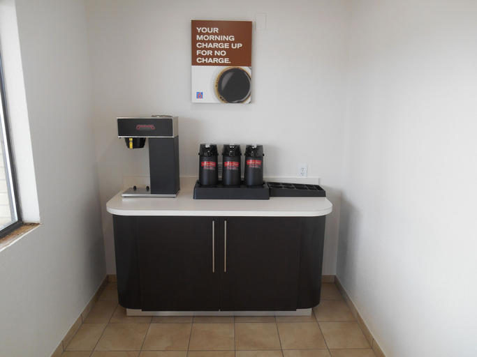 Others 5, Motel 6 San Antonio, TX - South IH-10 East, Bexar