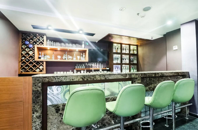 Food & Drinks 5, La Silver Leaf, Shahid Bhagat Singh Nagar
