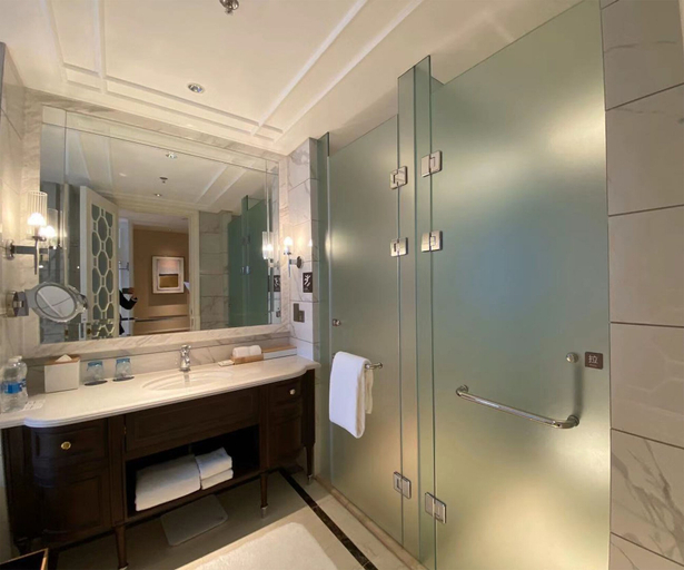 Bathroom 5, Sheraton Yinchuan, Yinchuan