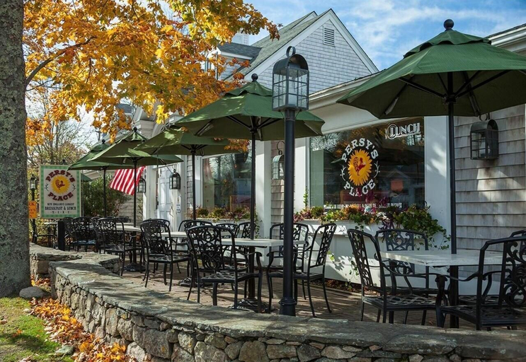 Food & Drinks 5, Inn on the Square, Barnstable