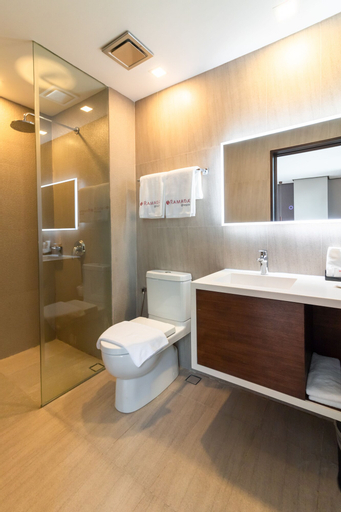 Bedroom 4, Ramada Encore Makati, Makati City
