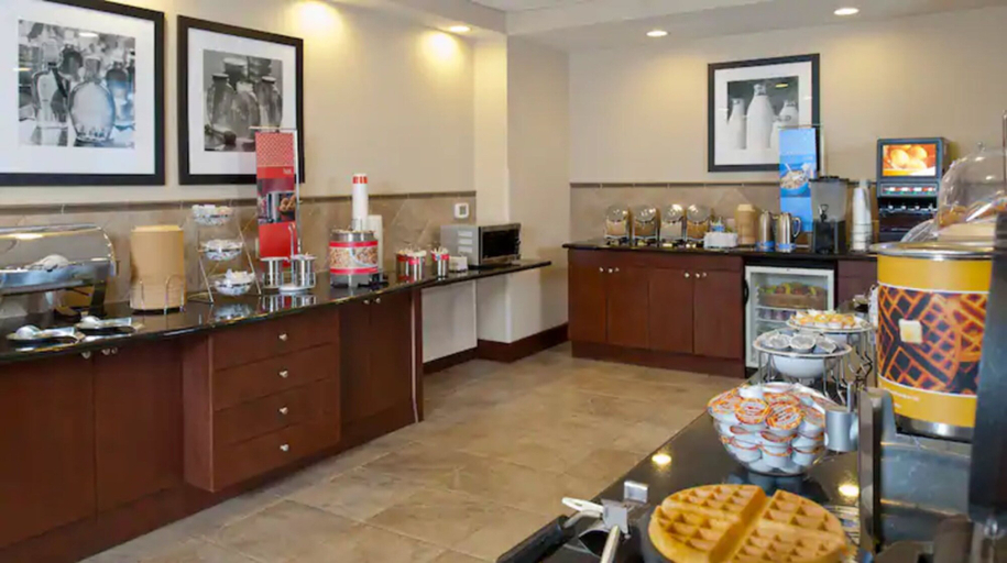 Food & Drinks 5, Hampton Inn & Suites Prescott Valley, Yavapai