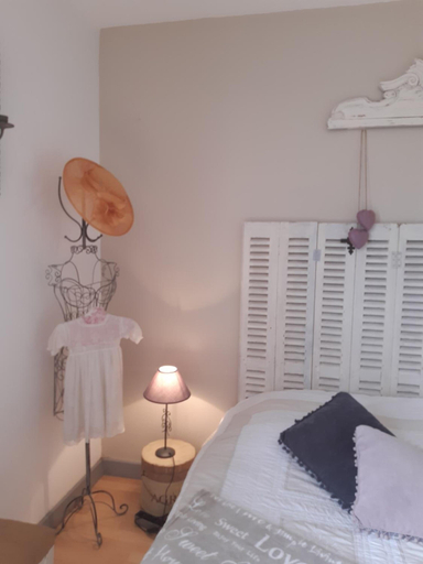 Bedroom 4, Chambre D'Hotes Le Lavoir, Vendée