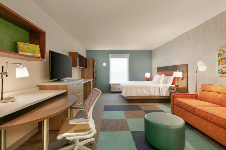 Bedroom 4, Home2 Suites by Hilton Chantilly Dulles Airport, Loudoun