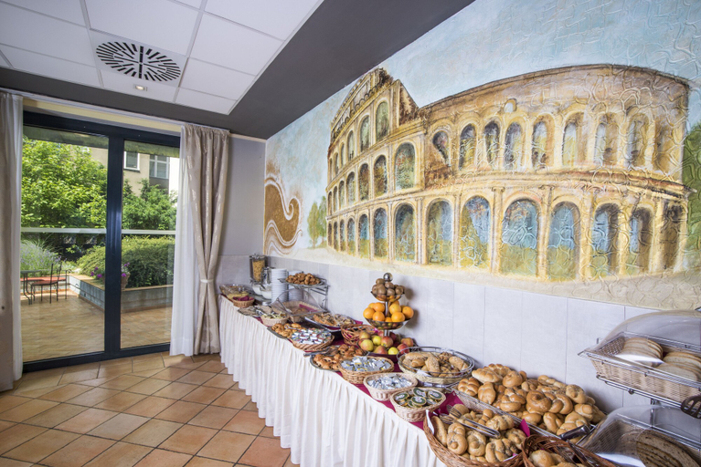 Food & Drinks 5, Hotel Roma Prague, Praha 1