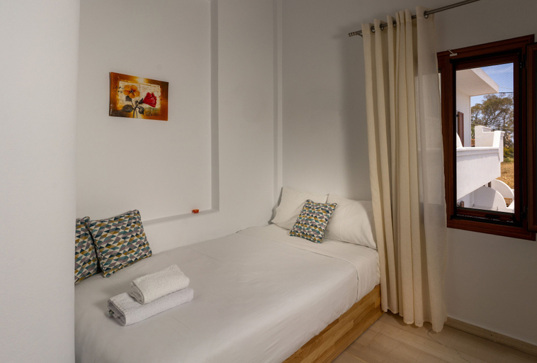 Bedroom 4, Anamnesis City Spa Hotel, South Aegean