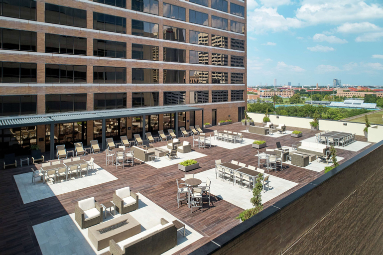 Exterior & Views 2, Hilton Houston Plaza/Medical Center, Harris