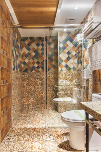 Bathroom 4, J.T World FunTrip B&B, Hualien