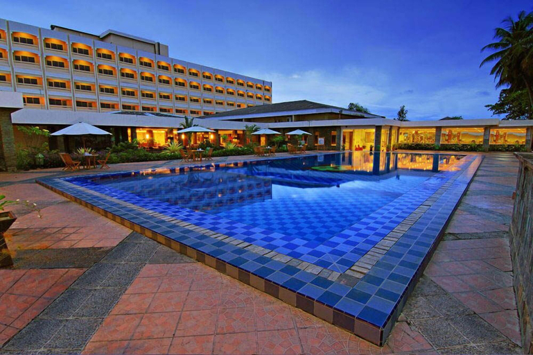 Sport & Beauty 2, Pangeran Beach Hotel, Padang
