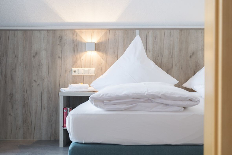 Bedroom 4, Landgasthaus Hofmann, Ansbach