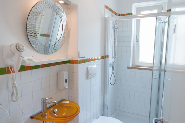 Bathroom 5, Ca' Rebeka Venice, Venezia