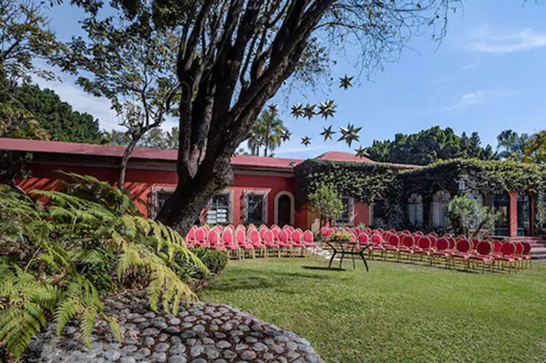 Exterior & Views 2, Raquet Cuernavaca, Huitzilac