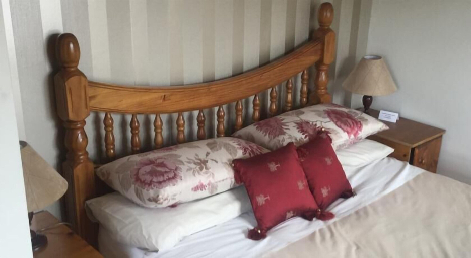 Bedroom 2, Dulrush Fishing Lodge and Guesthouse, Fermanagh and Omagh