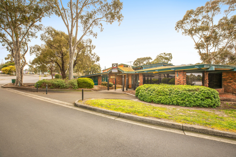 Exterior & Views 2, Burvale Hotel, Whitehorse - Nunawading E.
