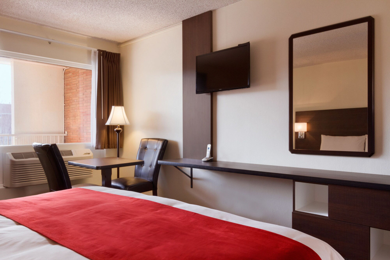 Bedroom 4, Steam Plant Hotel Spokane, an Ascend Collection Hotel, Spokane
