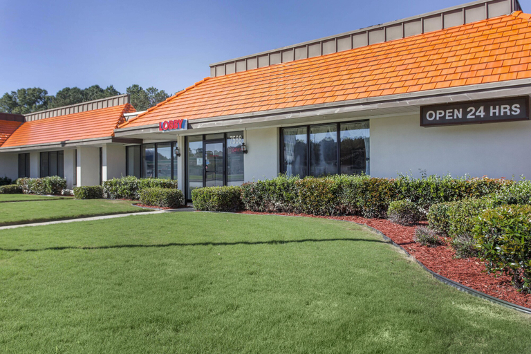 Others 5, Super 8 by Wyndham Battleboro/Rocky Mount, Nash