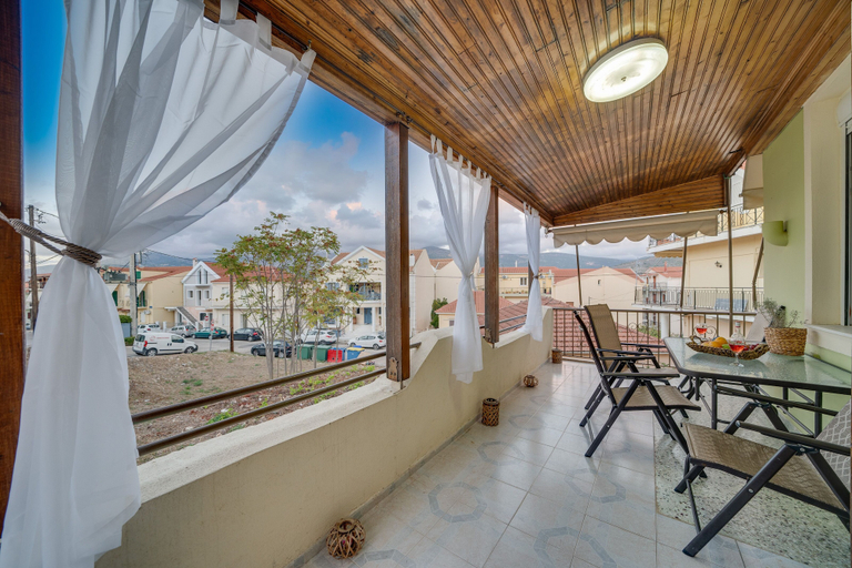 Others 5, Neat flat in Argostoli seaside Town, Ionian Islands