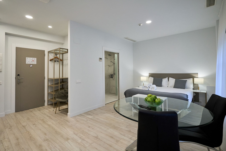Bedroom 4, Ines Luna Suites, Salamanca