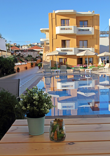 Exterior & Views 2, Esperides Beach Hotel Apartments, Crete