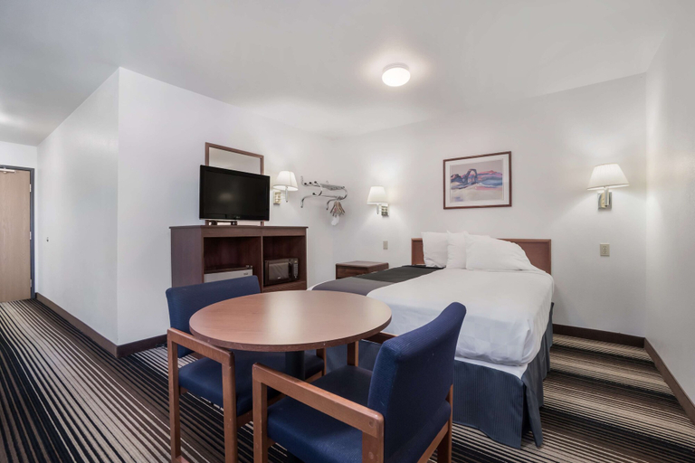 Bedroom 3, Americas Best Value Inn Green River, Grand