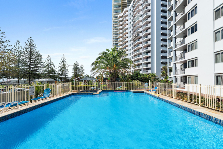 Sport & Beauty 5, Sandpiper Apartments, Gold Coast