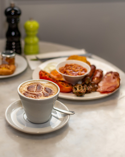 Food & Drinks 5, Ramada Hotel & Suites by Wyndham Coventry, Coventry