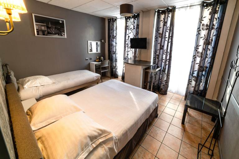 Bedroom 2, Citotel Furania, Loire