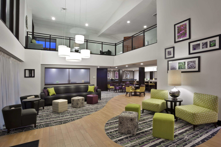 Public Area 2, La Quinta Inn & Suites by Wyndham Detroit Metro Airport, Wayne