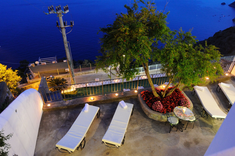 Exterior & Views 2, La Casa del Melograno, Salerno