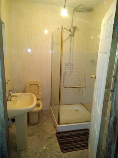 Bathroom, Dream Valley Park & Lodge, Lusaka