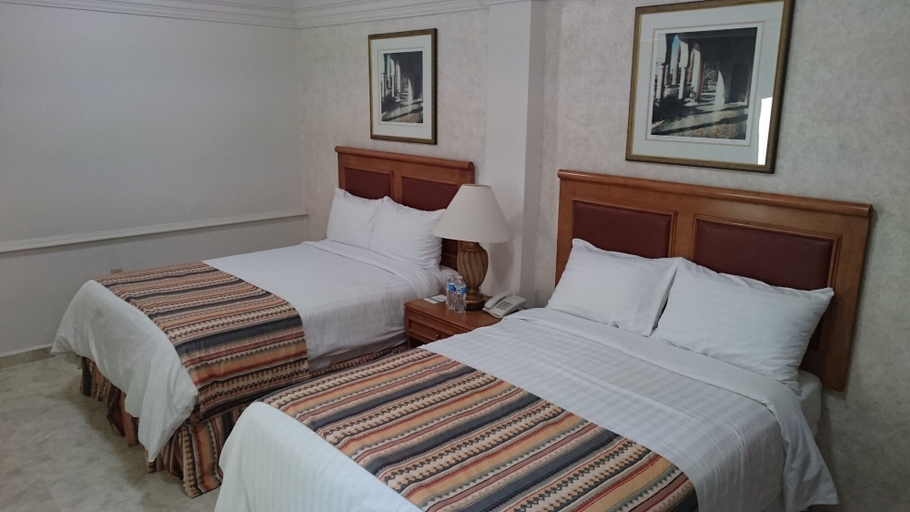 Bedroom 2, Hotel Savoy Express, Torreón
