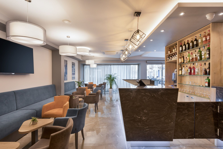 Food & Drinks 5, Azur Hotel by ST Hotels