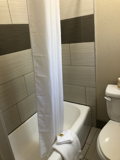 Bathroom 5, Mountain View Inn, Coconino