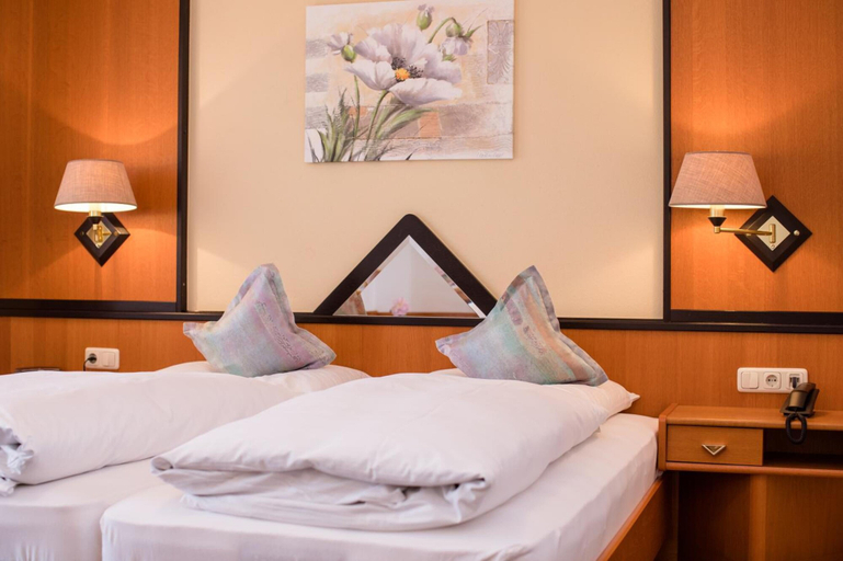 Bedroom 3, Landhotel Eibl, Freyung-Grafenau