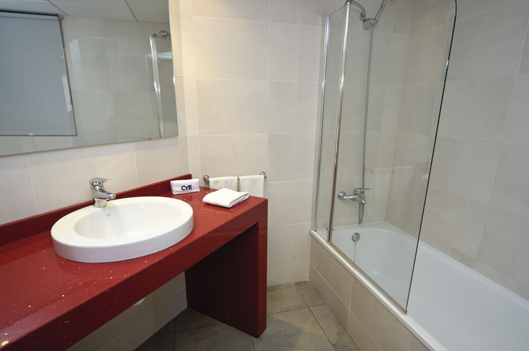 Bathroom 5, Apartaments CYE SALOU, Tarragona