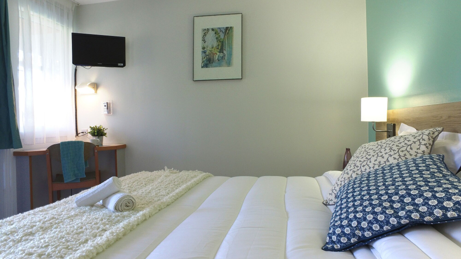 Bedroom 2, VVF Plaine d'Alsace Obernai Strasbourg, Bas-Rhin