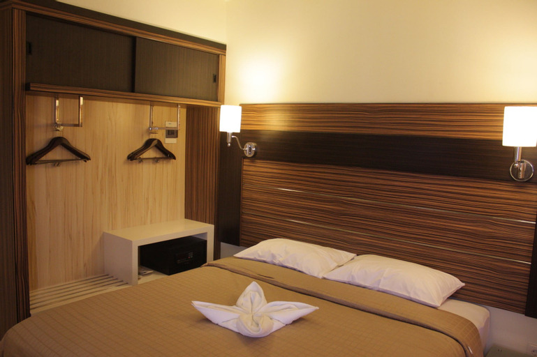 Bedroom 25
