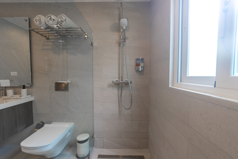 Bathroom 4, Family Getaway Apartment - On The Beach, Salvaleon de Higuey