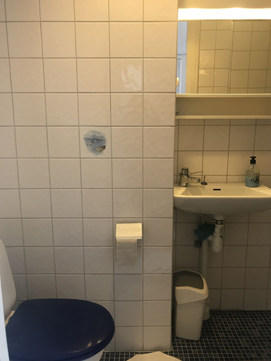 Bathroom 3, Solsidans Bed and breakfast, Nacka