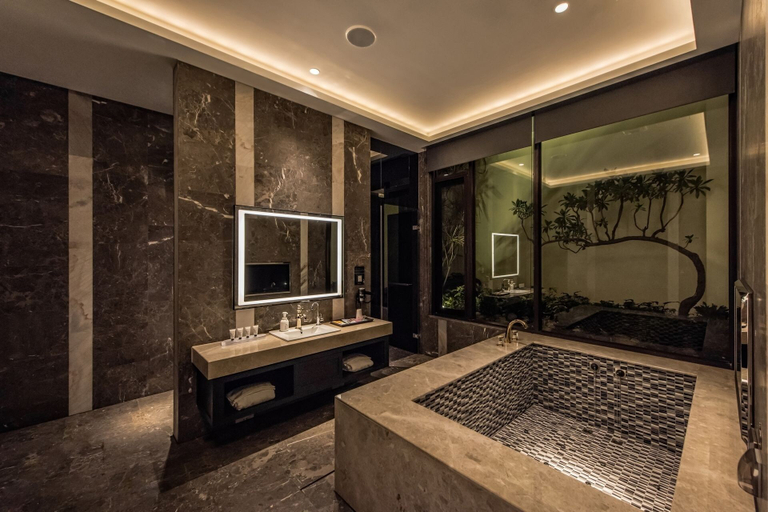 Bathroom 4, Green Palm, Changhua