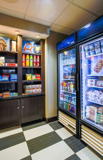 Food & Drinks 5, Hampton Inn Prescott, Yavapai