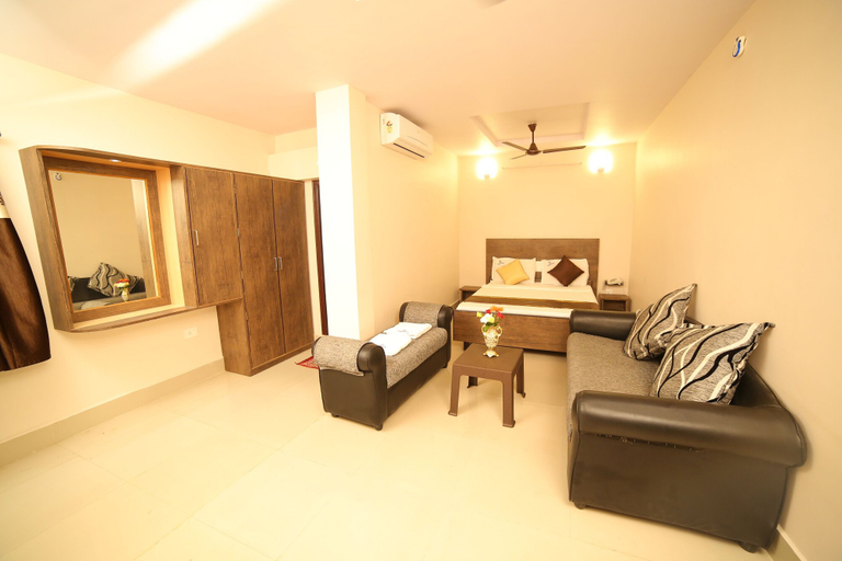 Others 2, Hotel Bhavani Grand, West Godavari