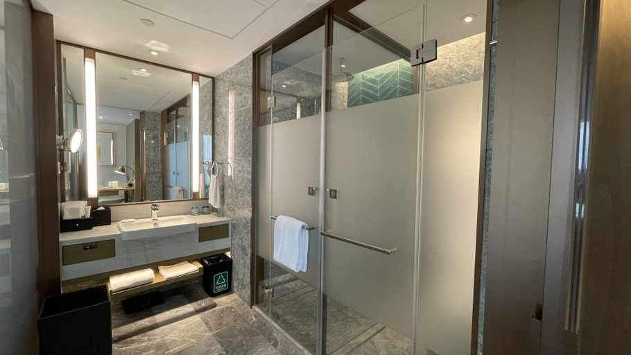 Bathroom 4, Radisson Suzhou, Suzhou
