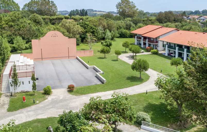 Exterior & Views 2, Hôtel Prestige Odalys Erromardie, Pyrénées-Atlantiques