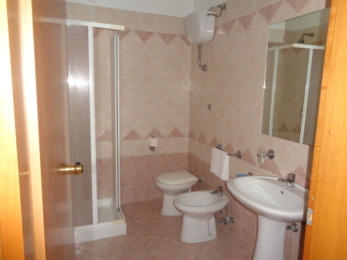 Bedroom 4, Hotel Millennium, Viterbo