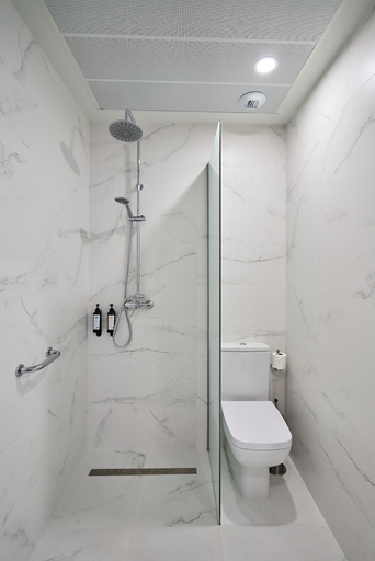 Bathroom 5, Ines Luna Suites, Salamanca
