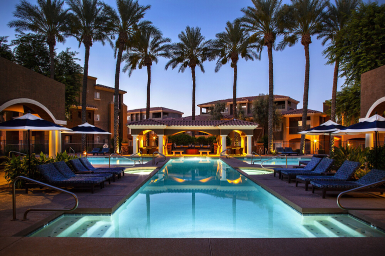Meridian CondoResorts, Maricopa