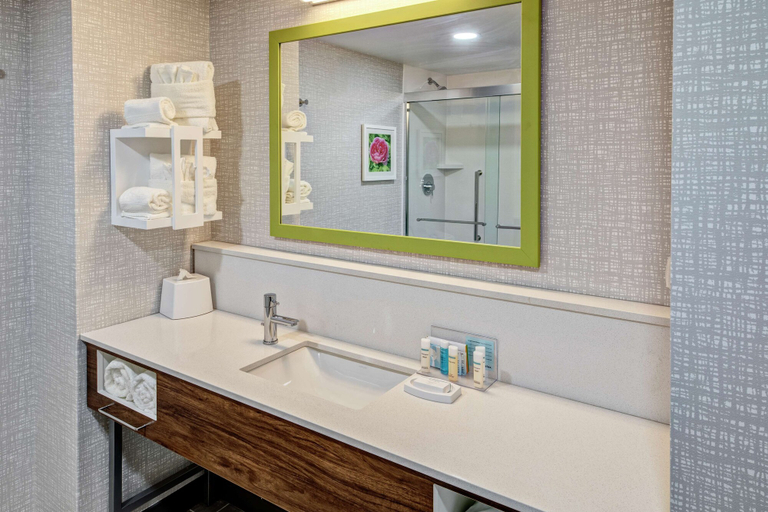 Bathroom 3, Hampton Inn New Albany Louisville West, Floyd